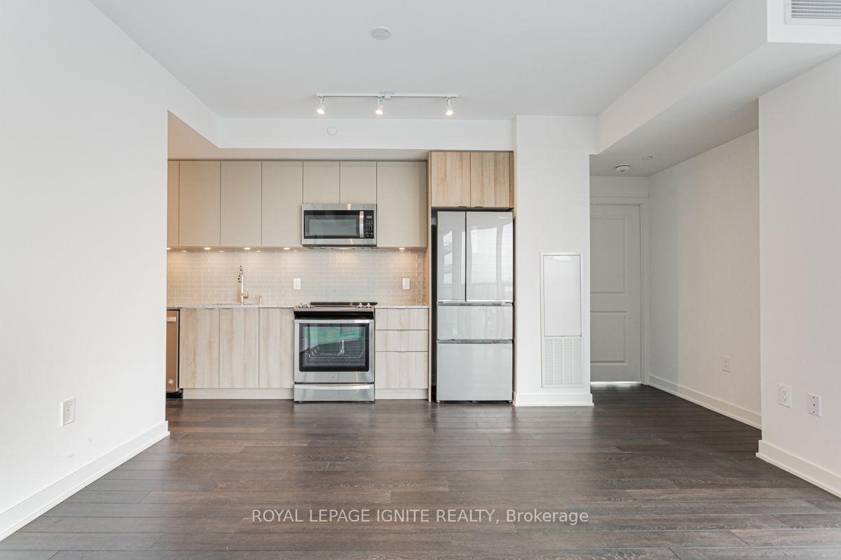 Photo 15 of Unit 305, 100 Eagle Rock Way, Vaughan, Rural Vaughan — HOMEH