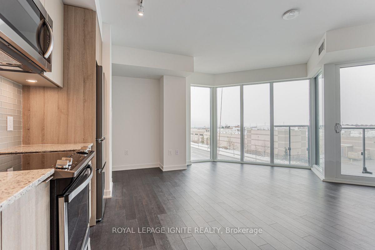 Photo 18 of Unit 305, 100 Eagle Rock Way, Vaughan, Rural Vaughan — HOMEH