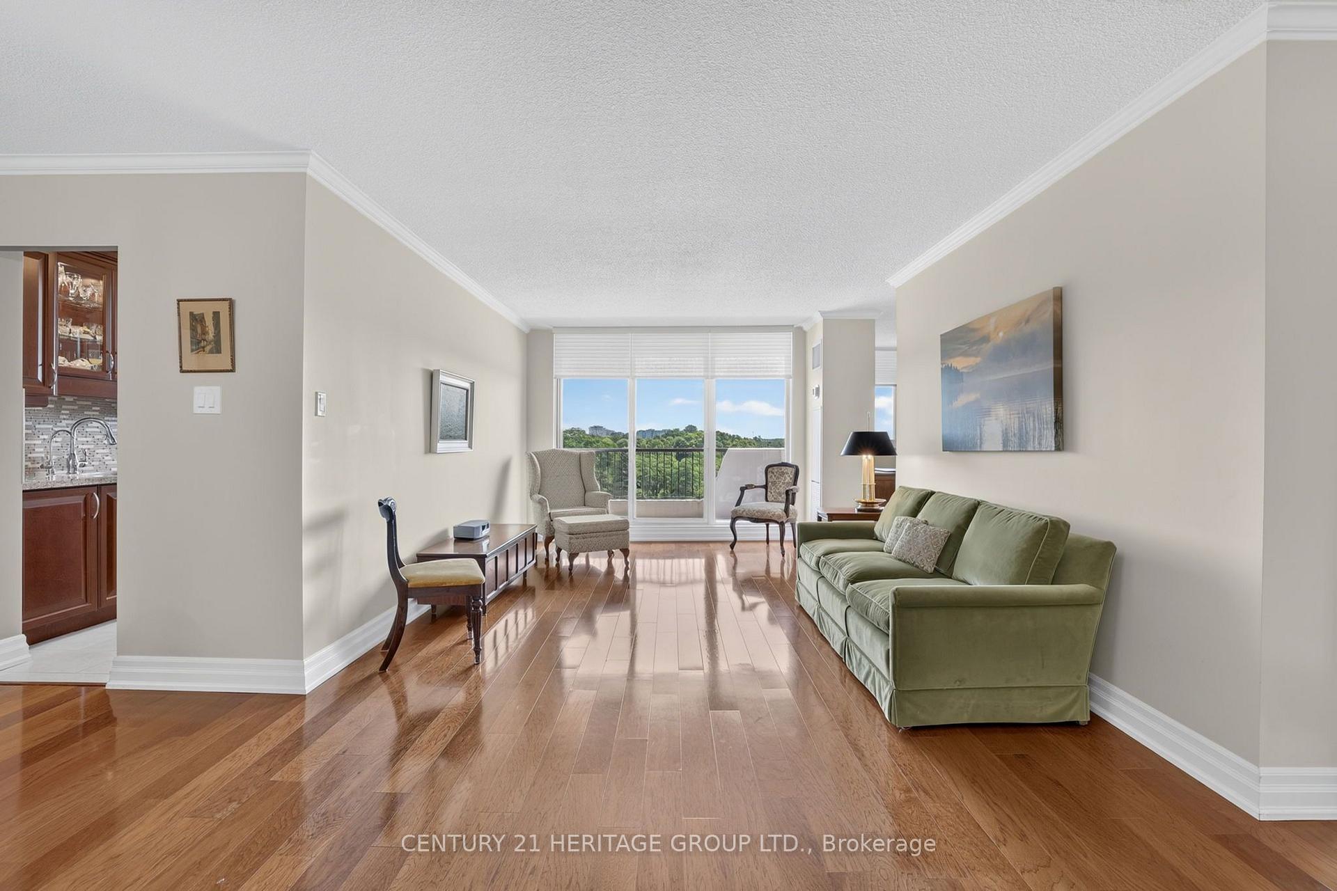 Photo 6 of Unit 603, 7811 Yonge Street, Markham, Thornhill — HOMEH