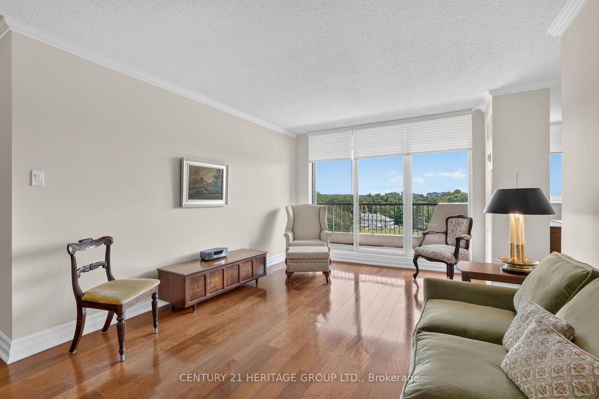 Photo 7 of Unit 603, 7811 Yonge Street, Markham, Thornhill — HOMEH