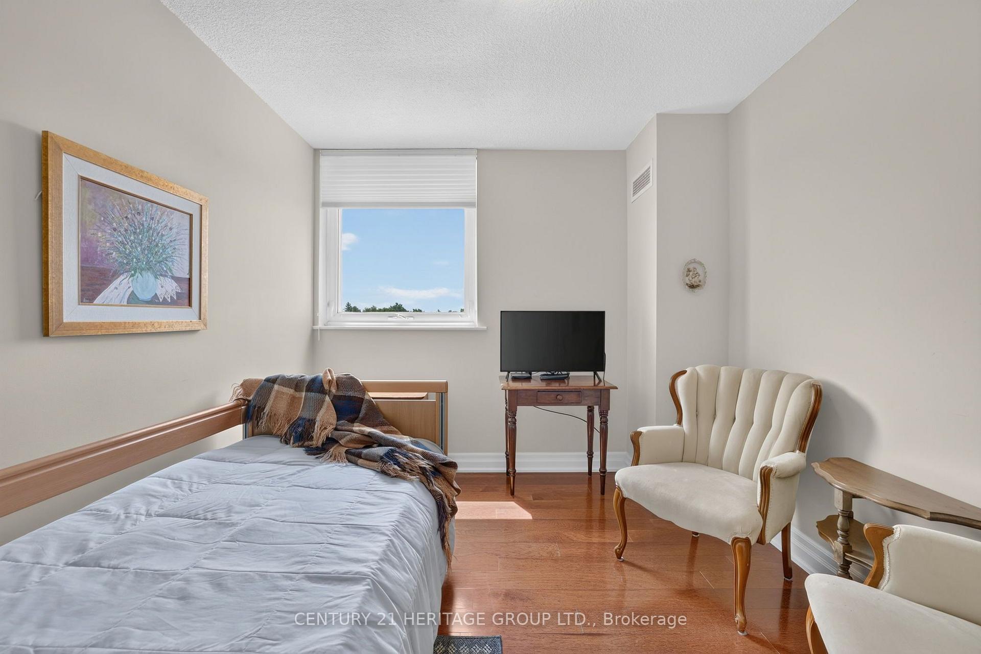 Photo 32 of Unit 603, 7811 Yonge Street, Markham, Thornhill — HOMEH