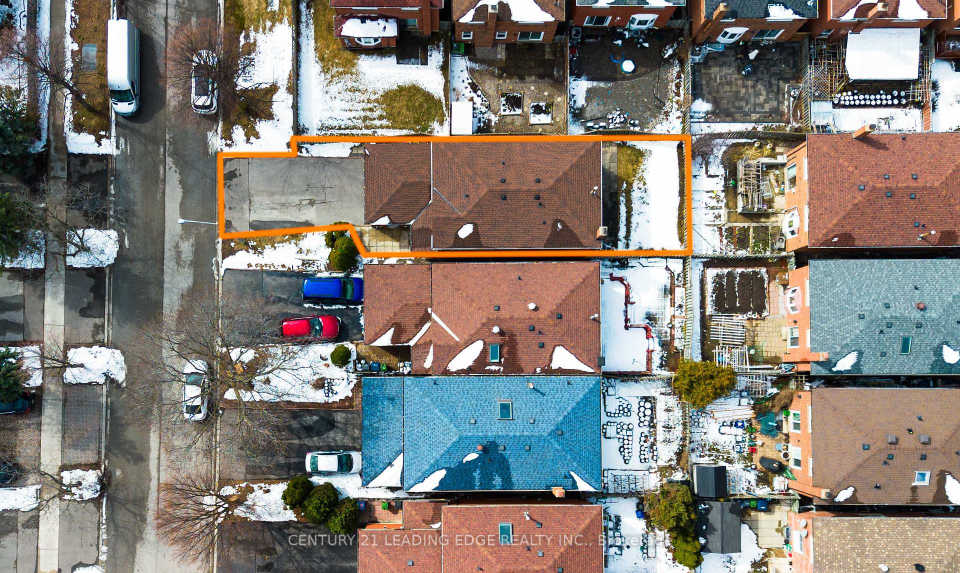 Photo 10 of 4 Treerun Avenue, Scarborough, Steeles — HOMEH