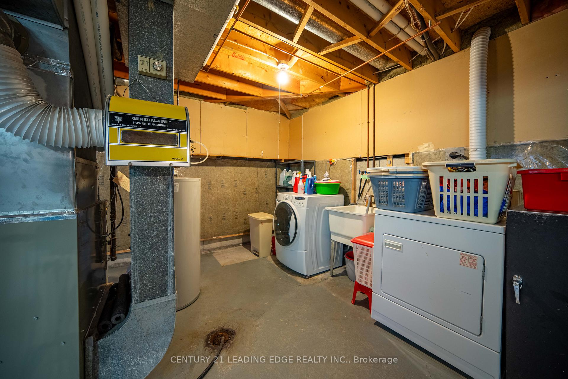 Photo 32 of 4 Treerun Avenue, Scarborough, Steeles — HOMEH