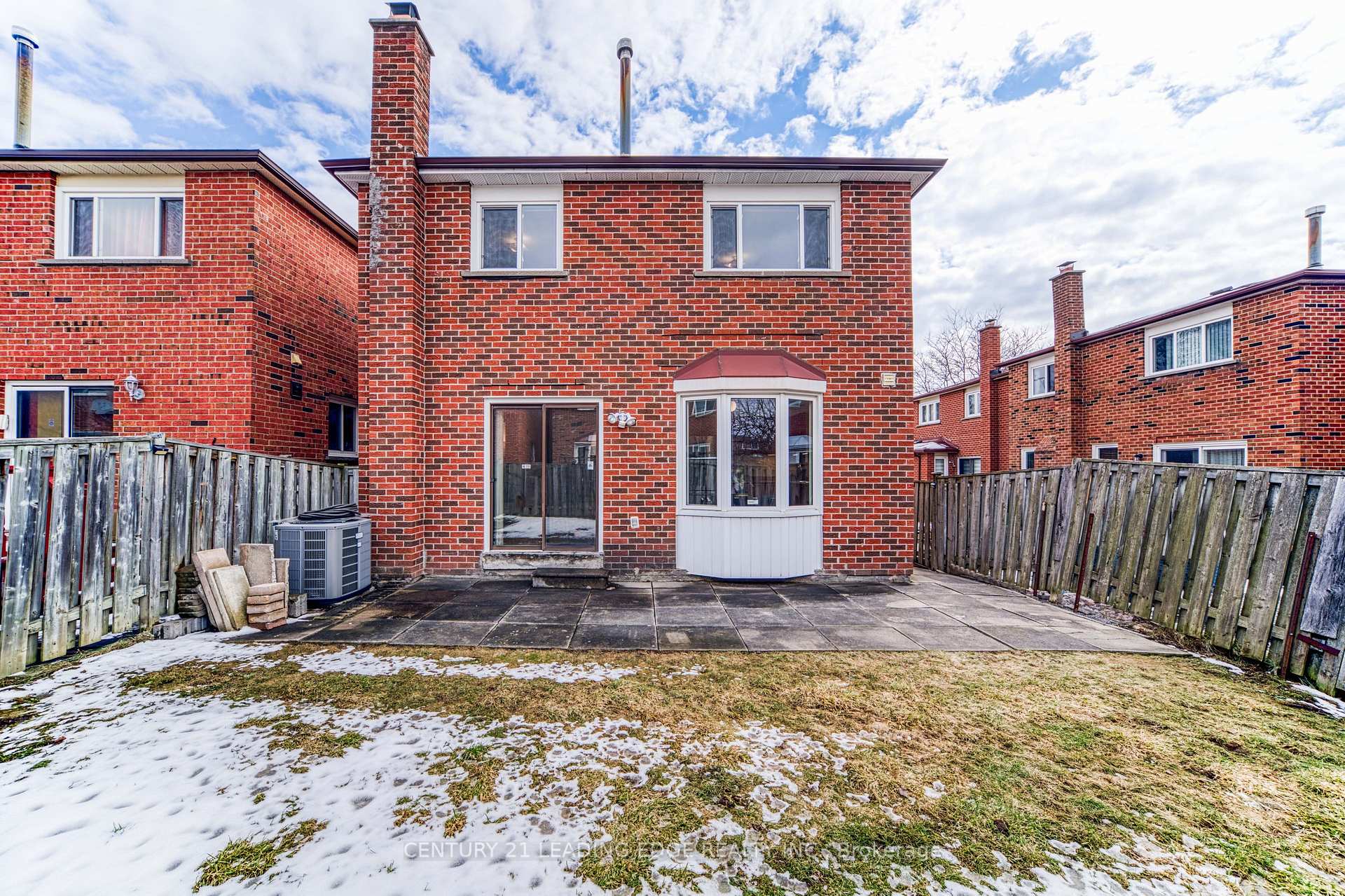 Photo 38 of 4 Treerun Avenue, Scarborough, Steeles — HOMEH
