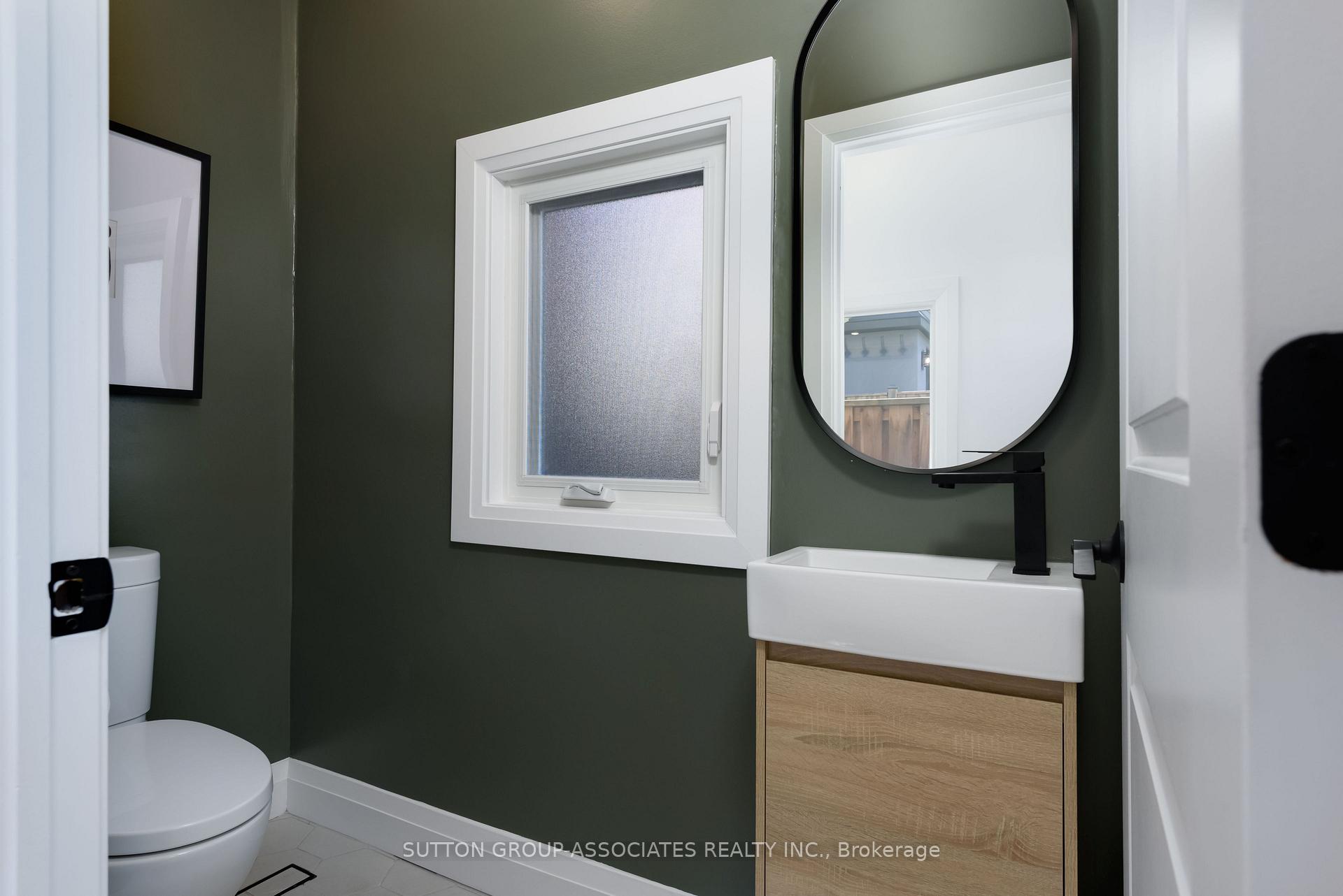 Photo 12 of 37 Ashburnham Road, Toronto, Corso Italia-Davenport — HOMEH
