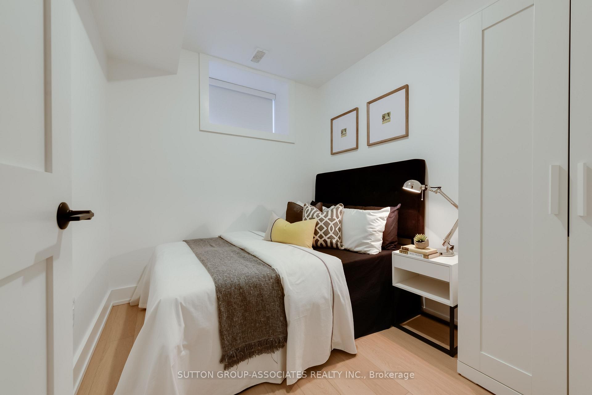 Photo 22 of 37 Ashburnham Road, Toronto, Corso Italia-Davenport — HOMEH