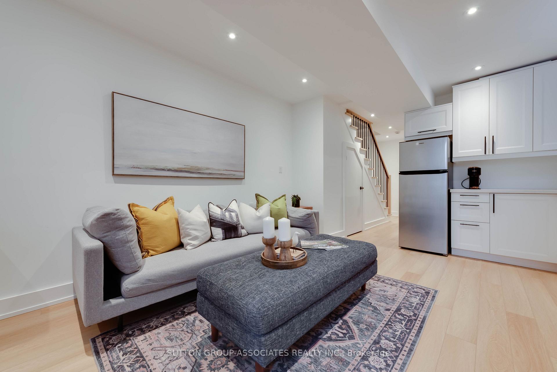 Photo 26 of 37 Ashburnham Road, Toronto, Corso Italia-Davenport — HOMEH