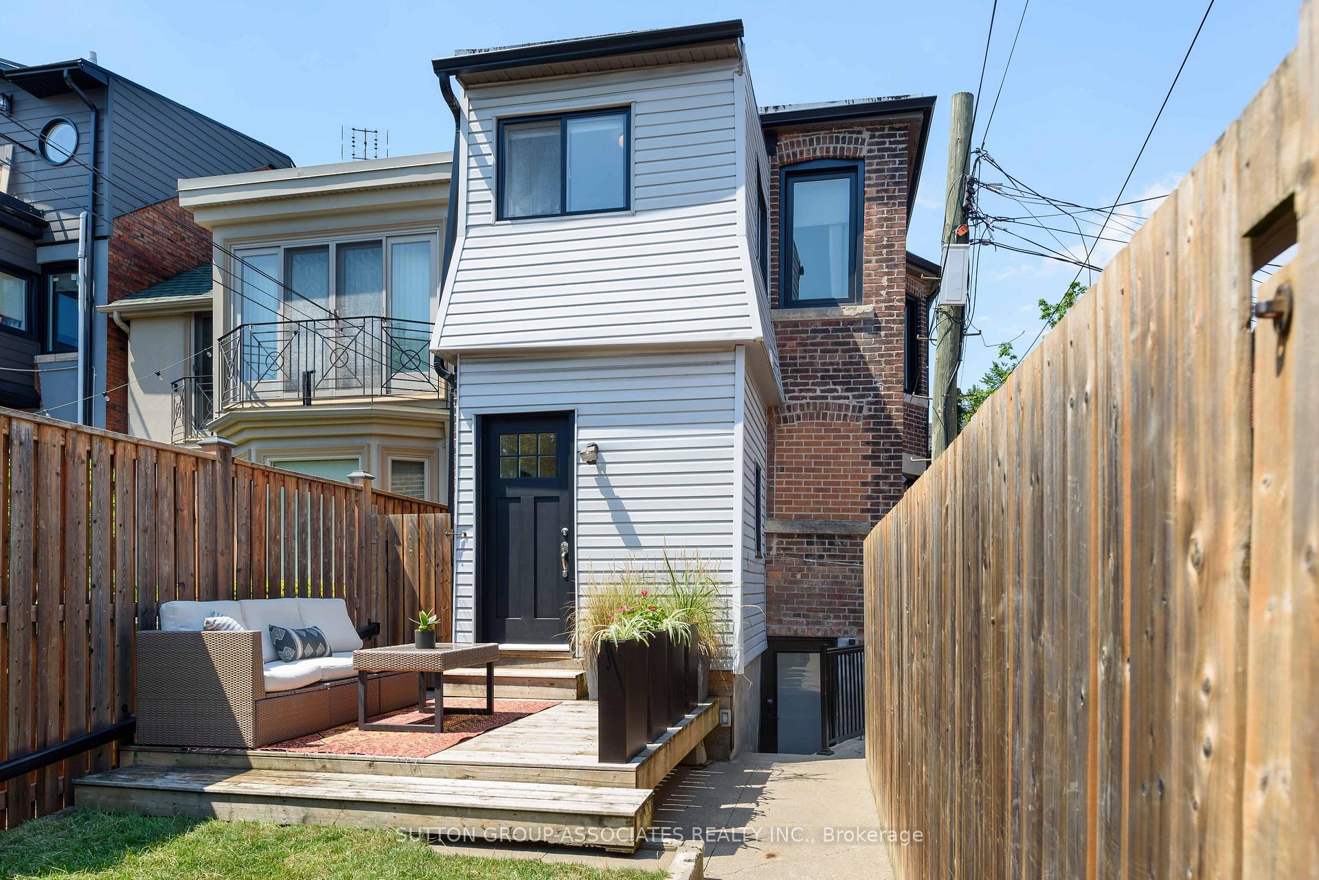 Photo 29 of 37 Ashburnham Road, Toronto, Corso Italia-Davenport — HOMEH