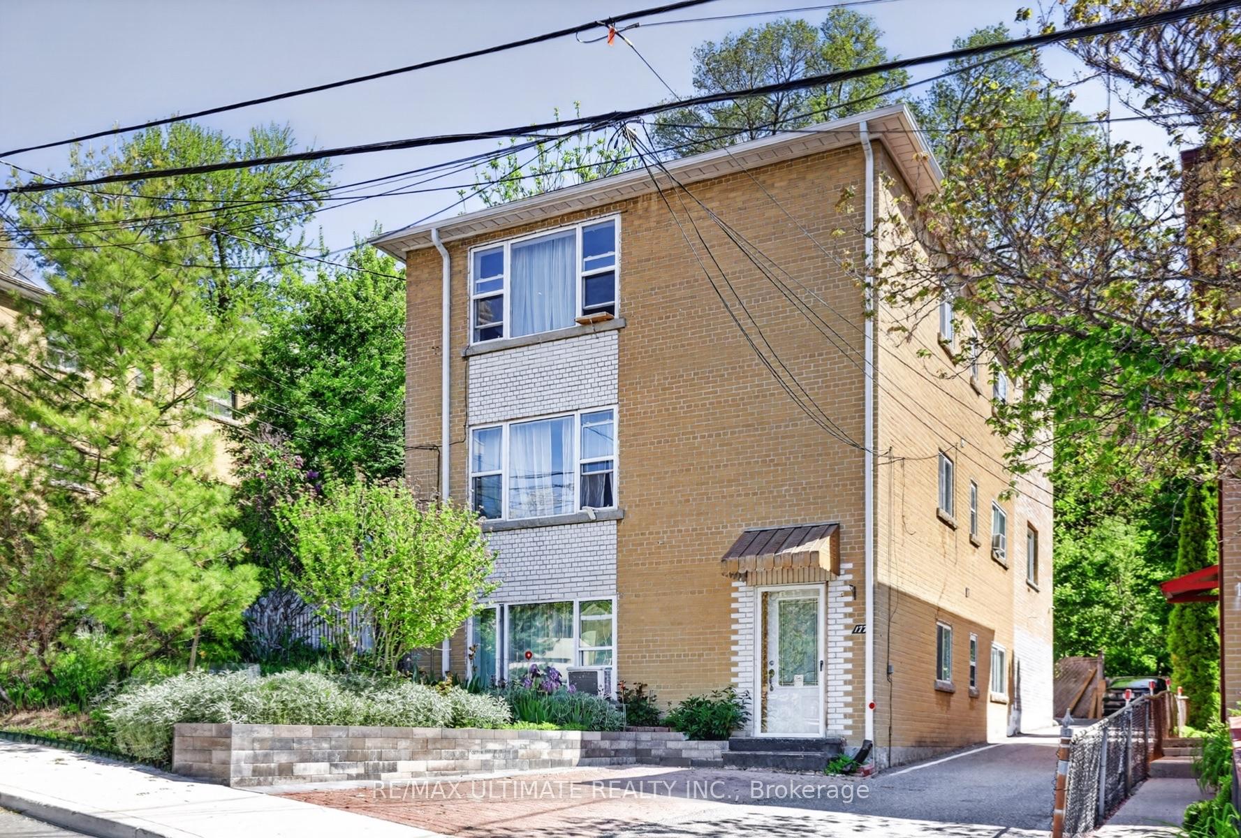 Photo of 177 Varsity Road