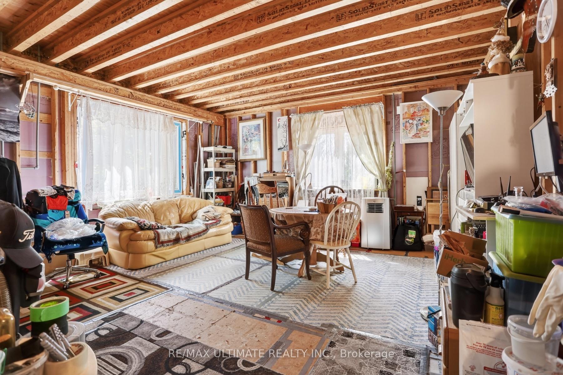 Photo 17 of 177 Varsity Road, Toronto, Lambton Baby Point — HOMEH