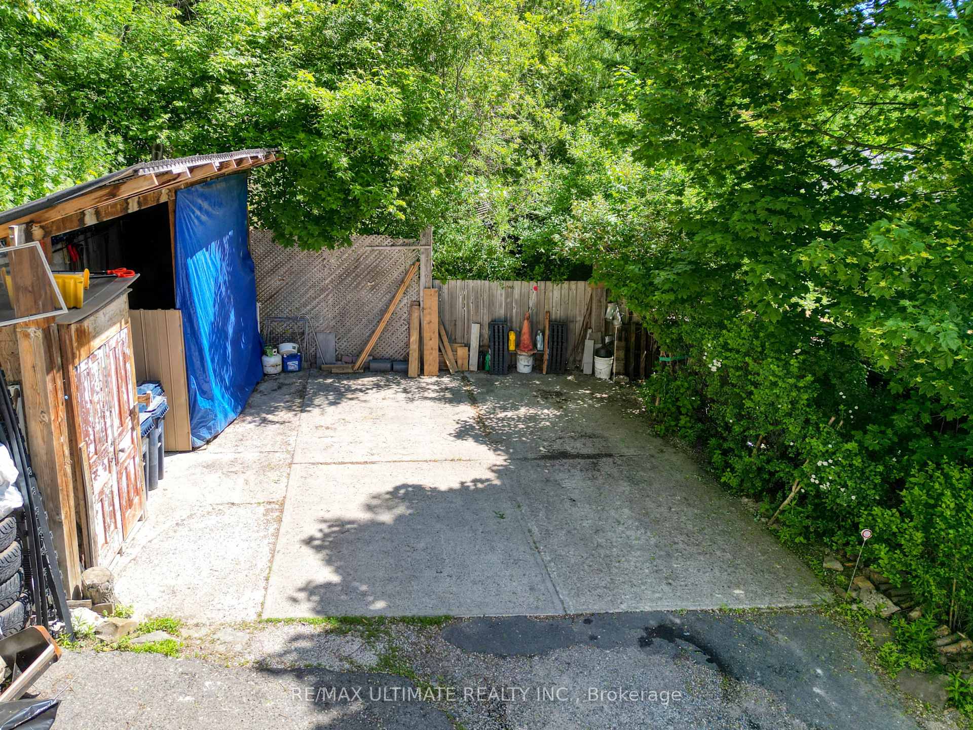 Photo 31 of 177 Varsity Road, Toronto, Lambton Baby Point — HOMEH