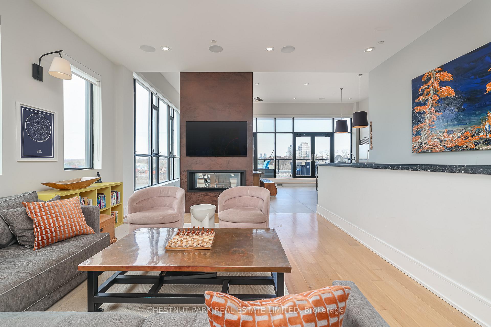 Photo 6 of Unit PH2, 540 College Street, Toronto, Palmerston-Little Italy — HOMEH