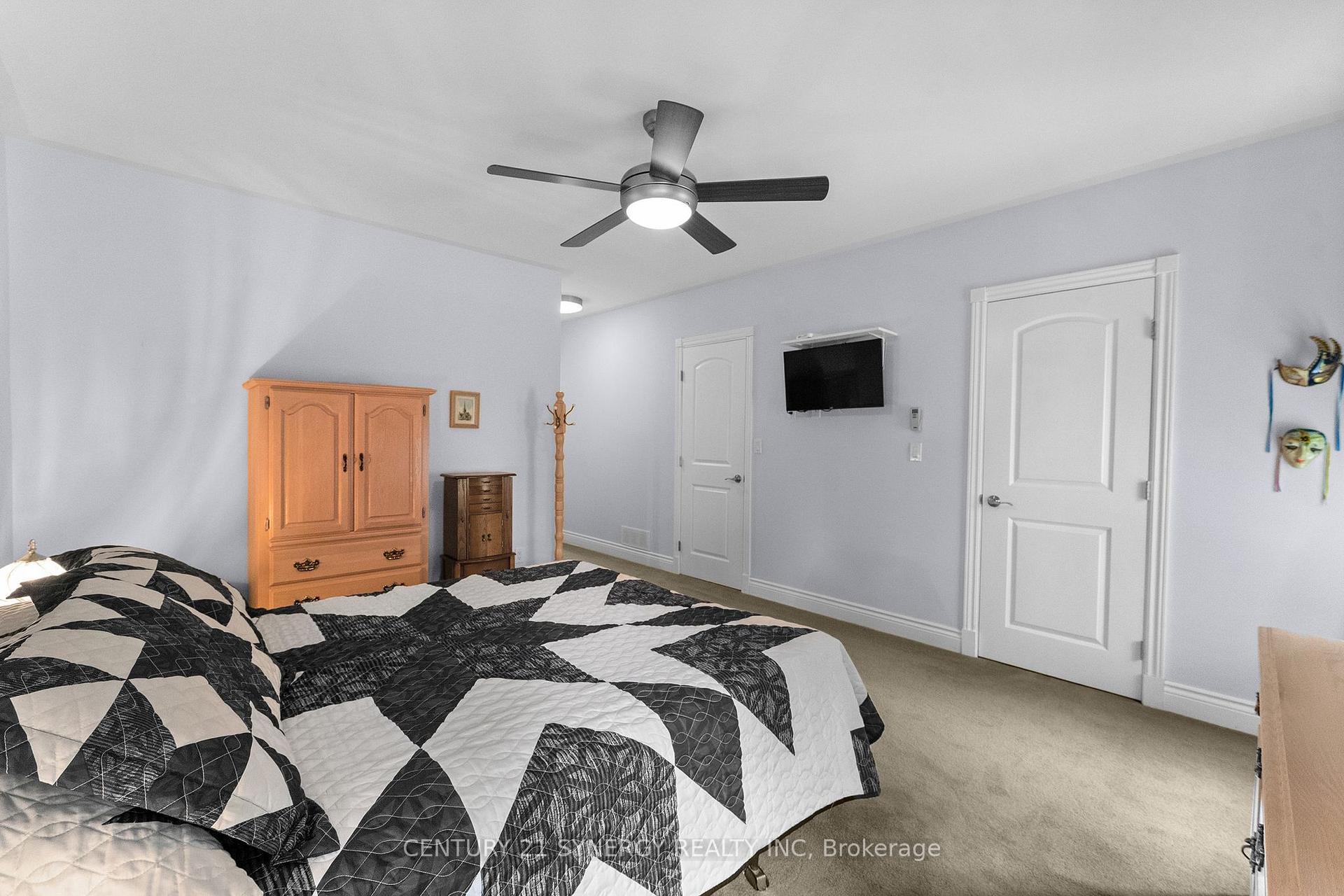 Photo 18 of 21 Holly Drive, Edwardsburgh/Cardinal, Edwardsburgh/Cardinal Twp — HOMEH
