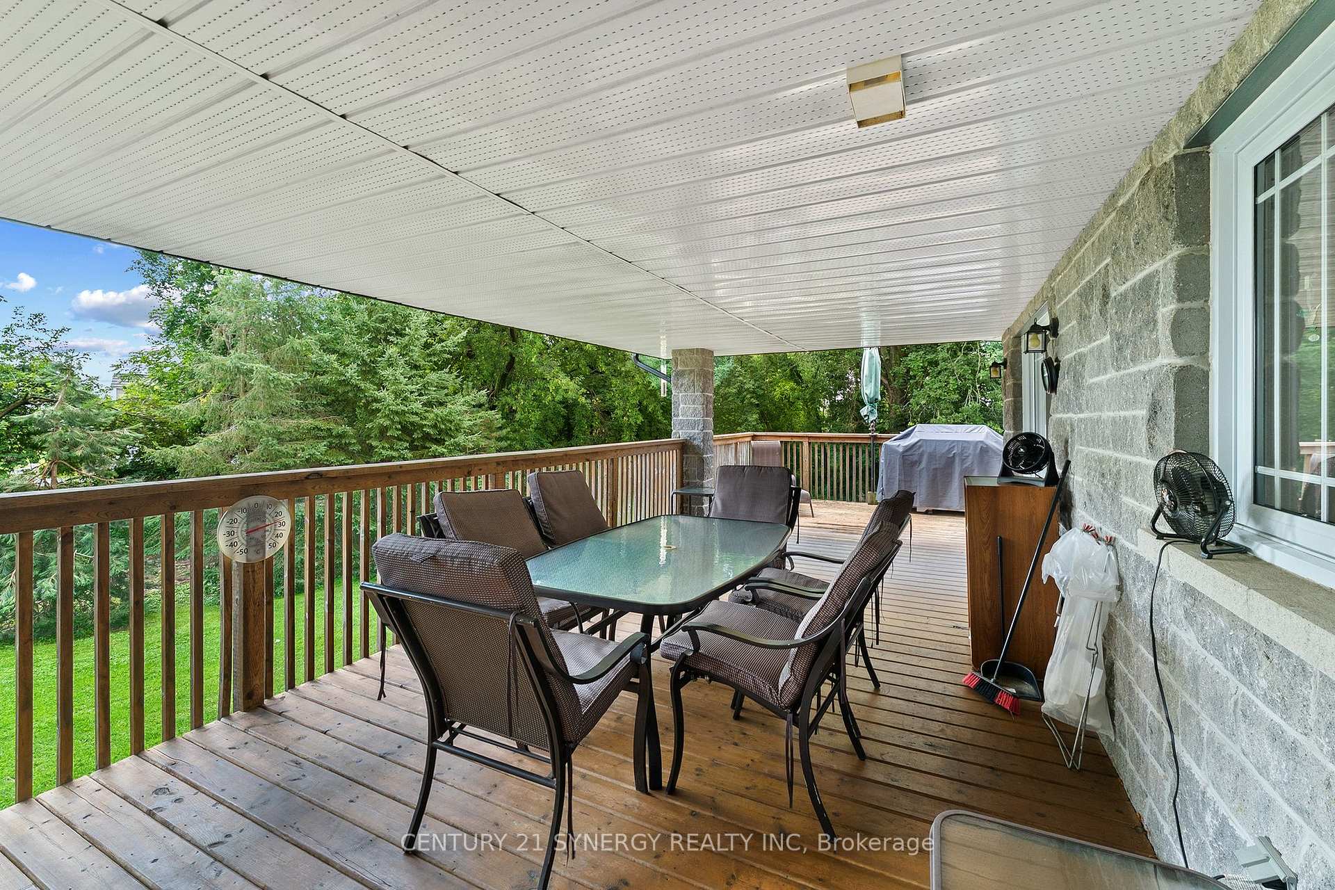 Photo 36 of 21 Holly Drive, Edwardsburgh/Cardinal, Edwardsburgh/Cardinal Twp — HOMEH