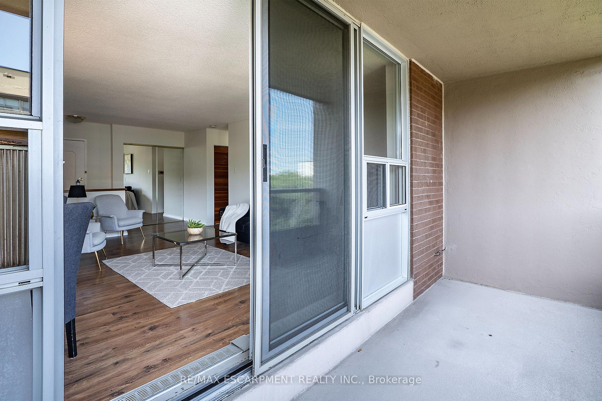 Photo 19 of Unit 1009, 1964 Main Street W, Hamilton, Ainslie Wood — HOMEH