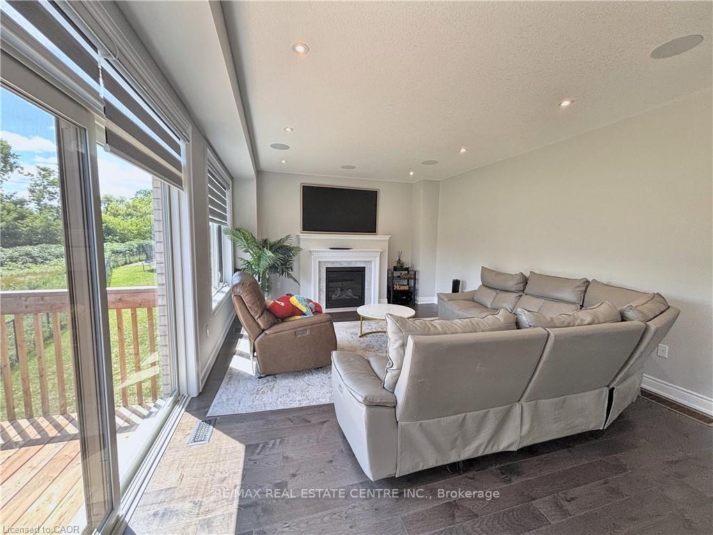 Photo 2 of 24 Mears Road, Brant, Paris — HOMEH