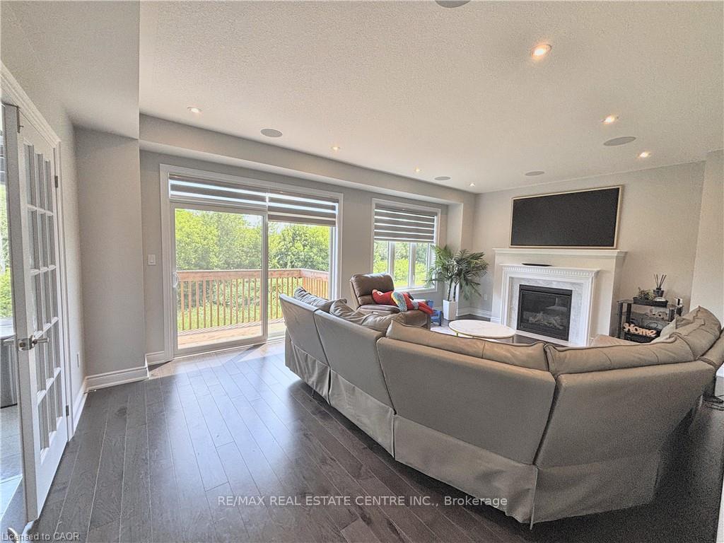 Photo 3 of 24 Mears Road, Brant, Paris — HOMEH