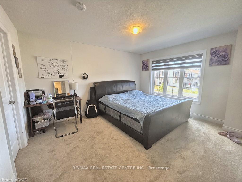 Photo 20 of 24 Mears Road, Brant, Paris — HOMEH
