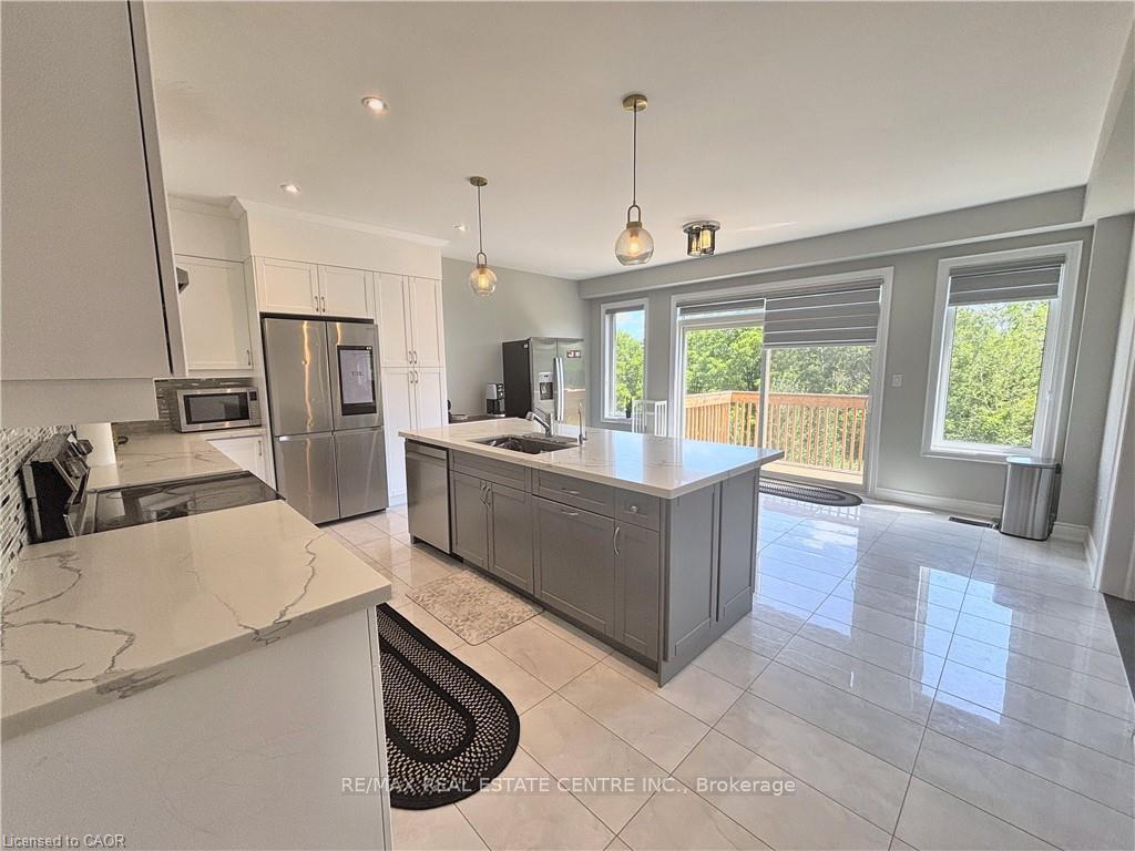 Photo 25 of 24 Mears Road, Brant, Paris — HOMEH