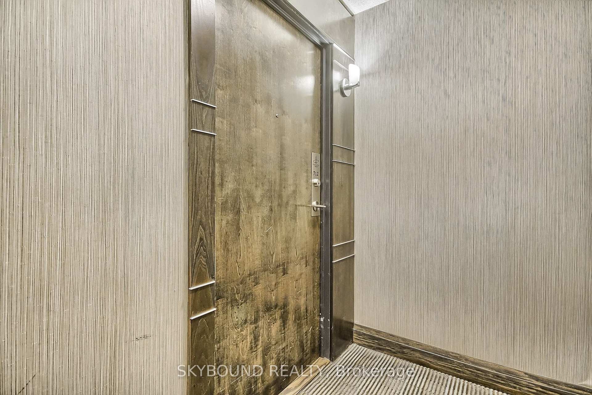 Photo 5 of Unit 712, 33 Bay Street, Toronto, Waterfront Communities — HOMEH