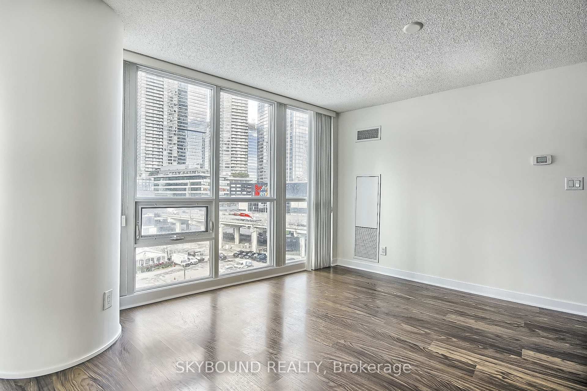 Photo 15 of Unit 712, 33 Bay Street, Toronto, Waterfront Communities — HOMEH