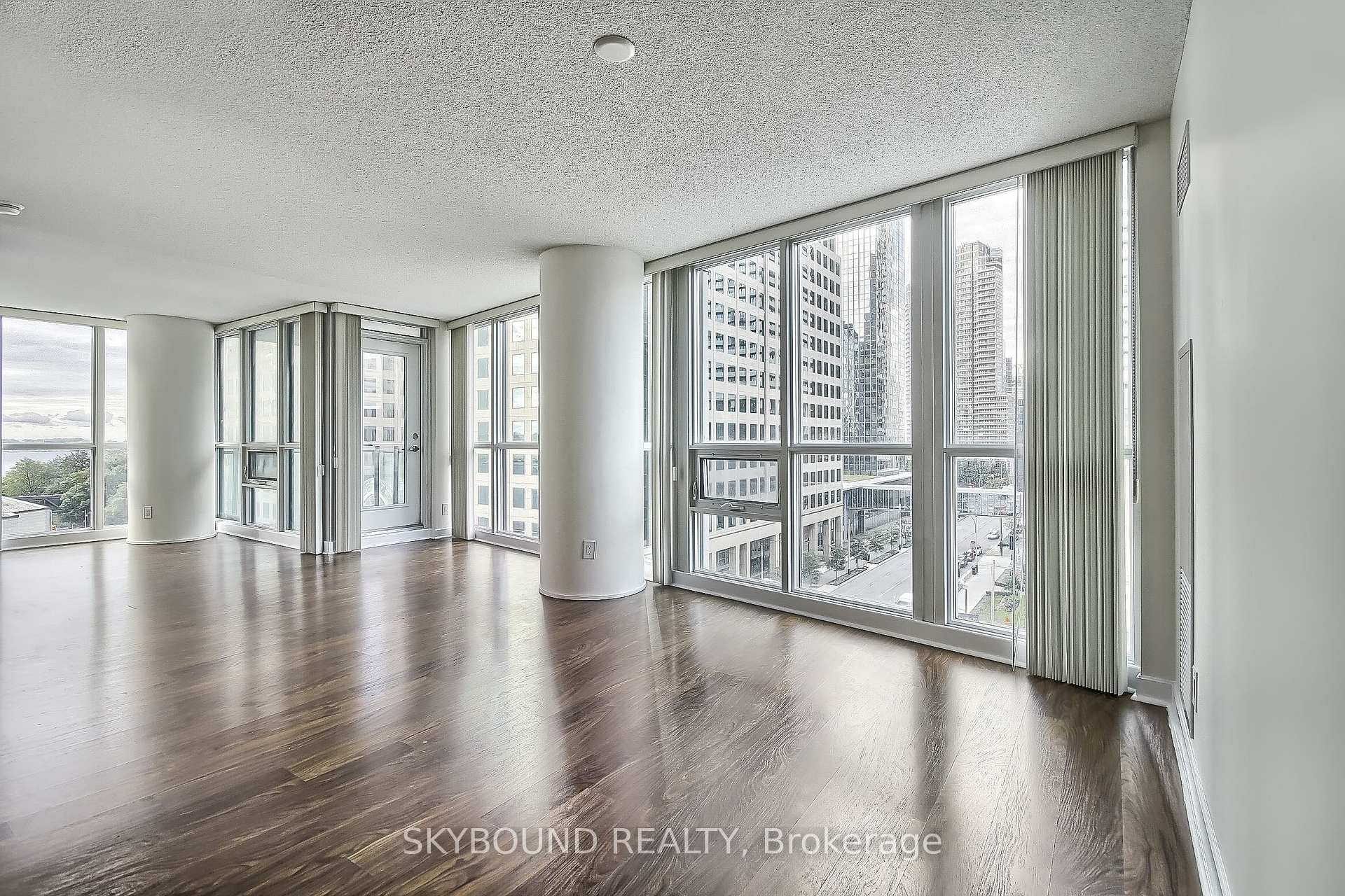 Photo 16 of Unit 712, 33 Bay Street, Toronto, Waterfront Communities — HOMEH