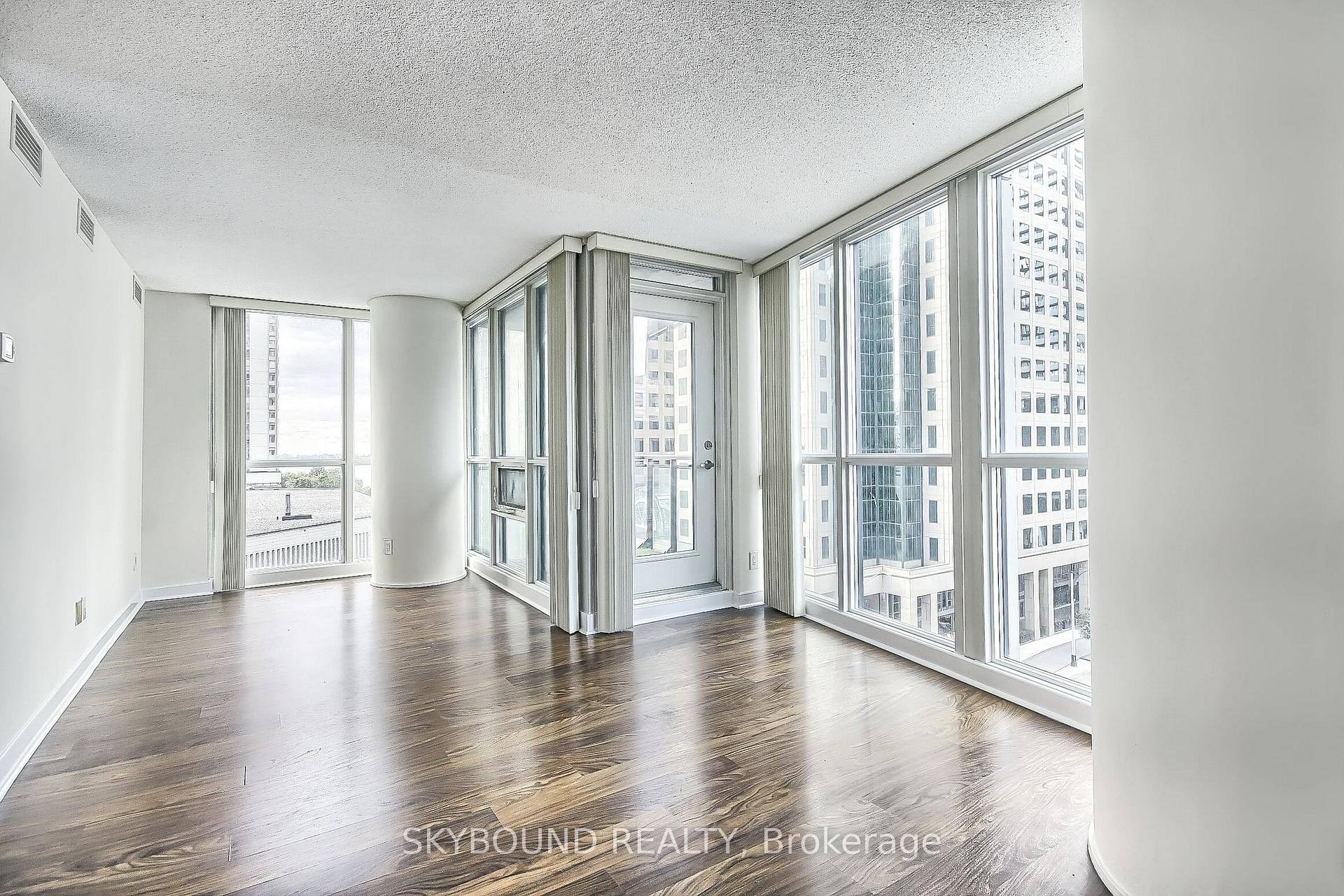 Photo 17 of Unit 712, 33 Bay Street, Toronto, Waterfront Communities — HOMEH