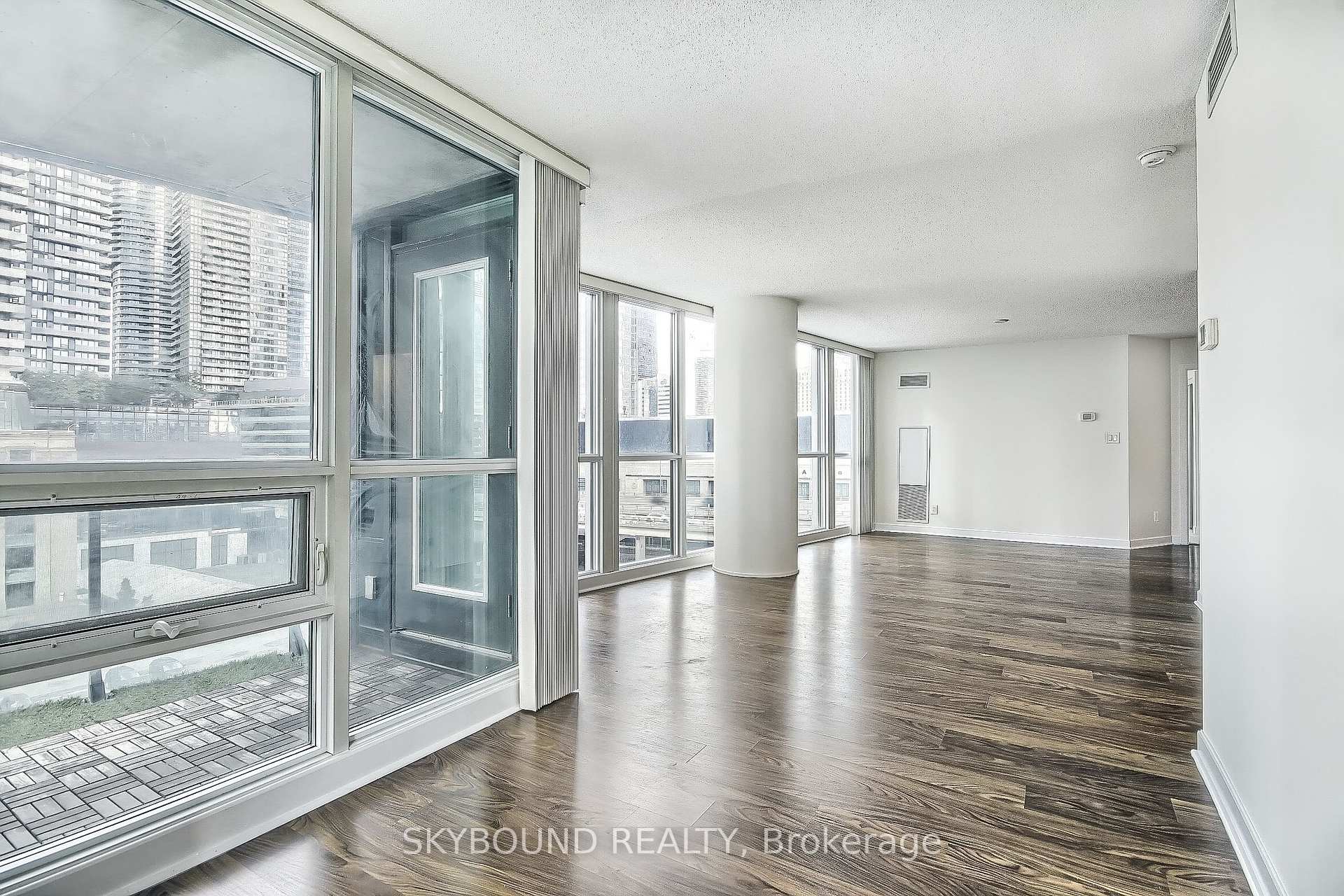 Photo 19 of Unit 712, 33 Bay Street, Toronto, Waterfront Communities — HOMEH
