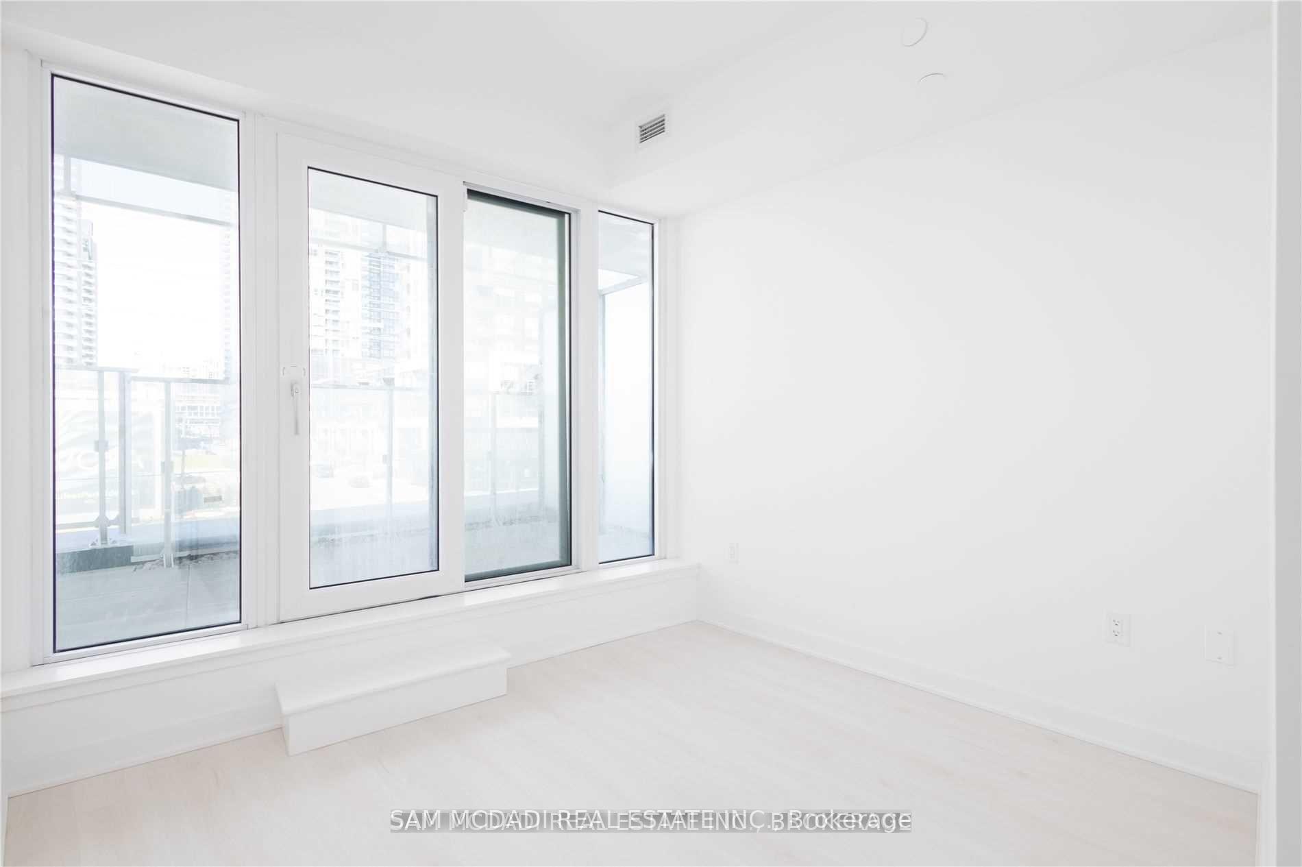 Photo 21 of Unit 4209, 3900 Confederation Parkway, Mississauga, City Centre — HOMEH
