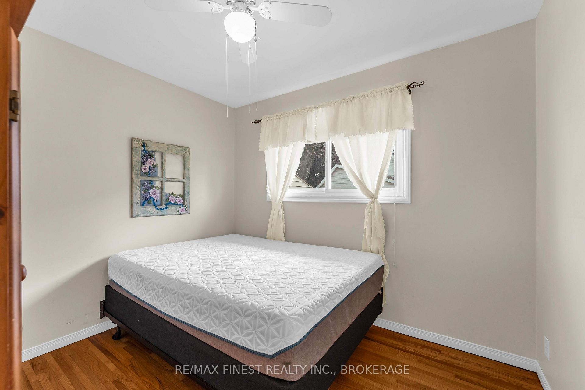 Photo 23 of 21 Greenfield Park, Belleville, Thurlow Ward — HOMEH