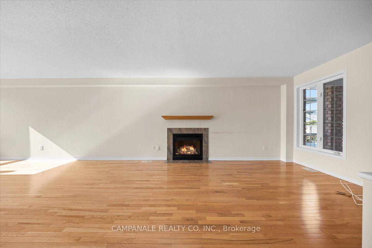Photo 6 of 104 Wolff Crescent, Arnprior, Arnprior — HOMEH