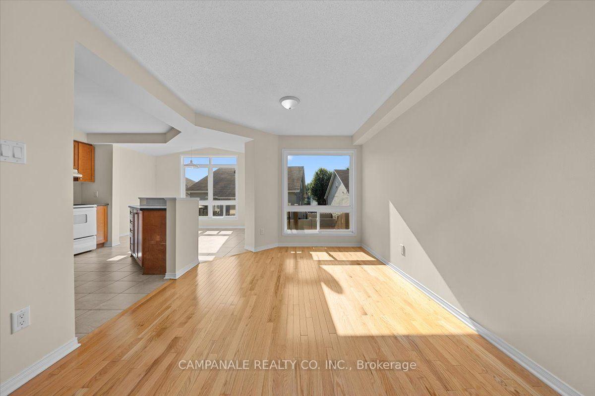 Photo 8 of 104 Wolff Crescent, Arnprior, Arnprior — HOMEH