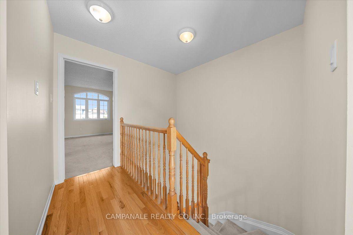 Photo 15 of 104 Wolff Crescent, Arnprior, Arnprior — HOMEH