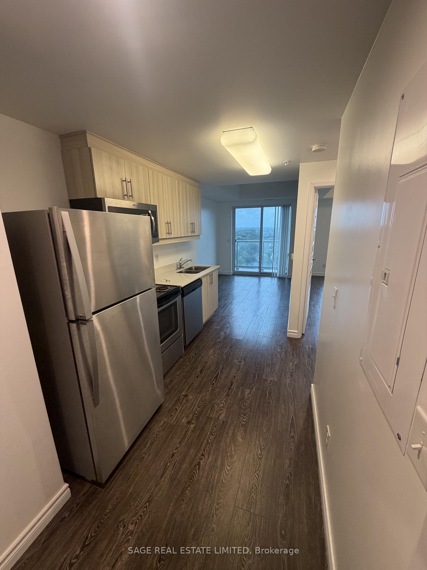 Photo 2 of Unit 2002, 158 King Street N, Waterloo, Downtown Waterloo — HOMEH