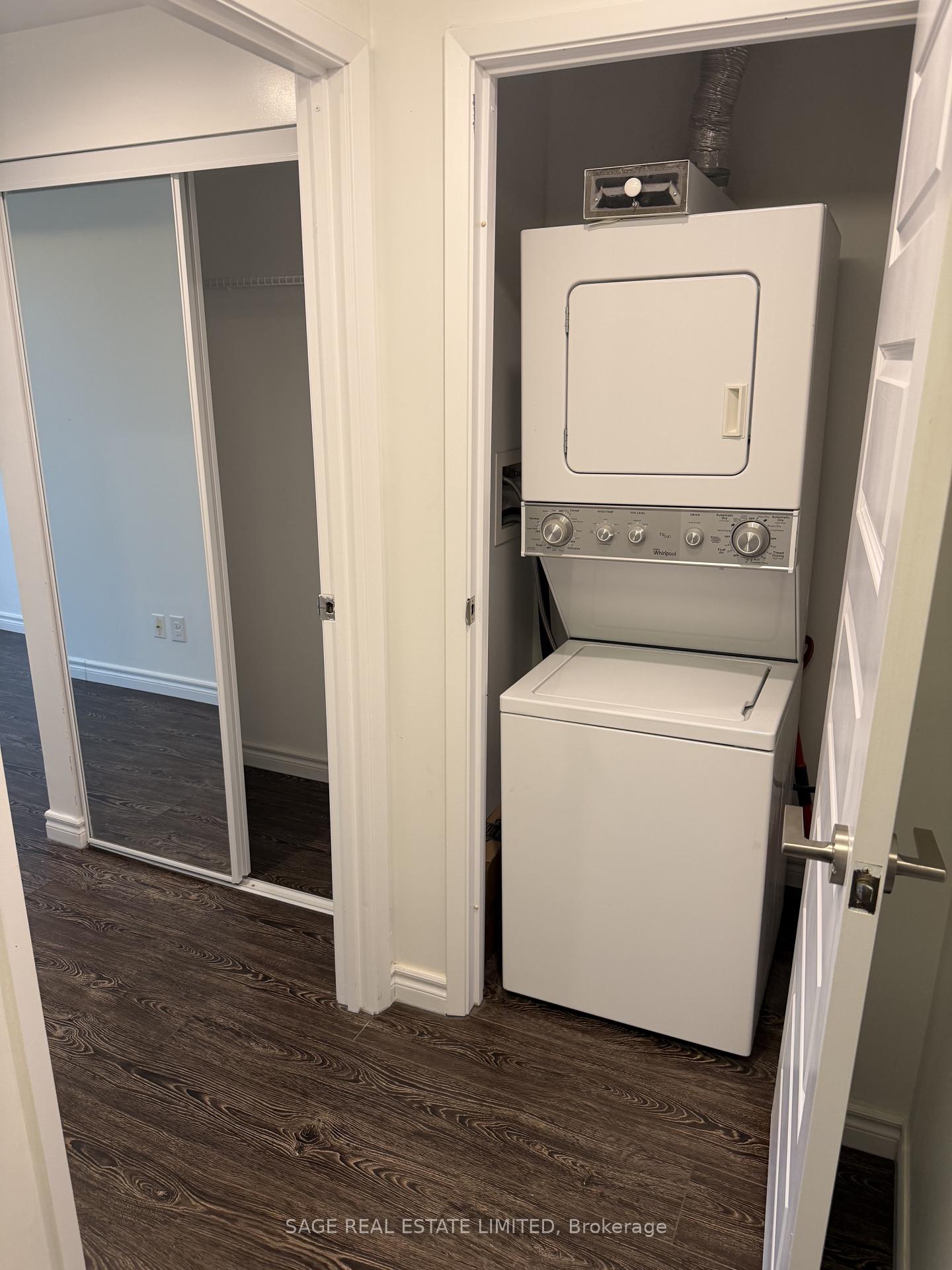 Photo 7 of Unit 2002, 158 King Street N, Waterloo, Downtown Waterloo — HOMEH