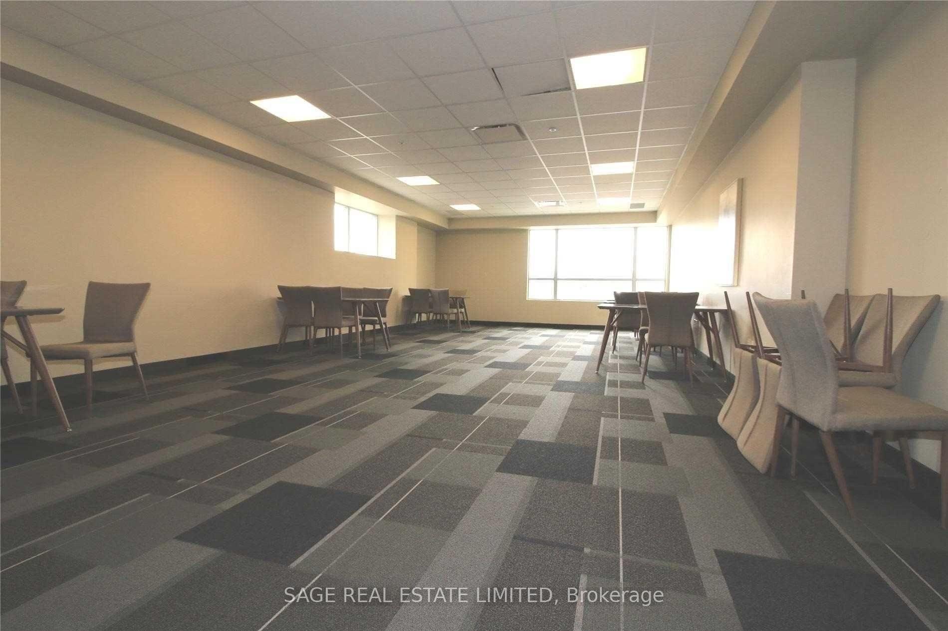 Photo 13 of Unit 2002, 158 King Street N, Waterloo, Downtown Waterloo — HOMEH
