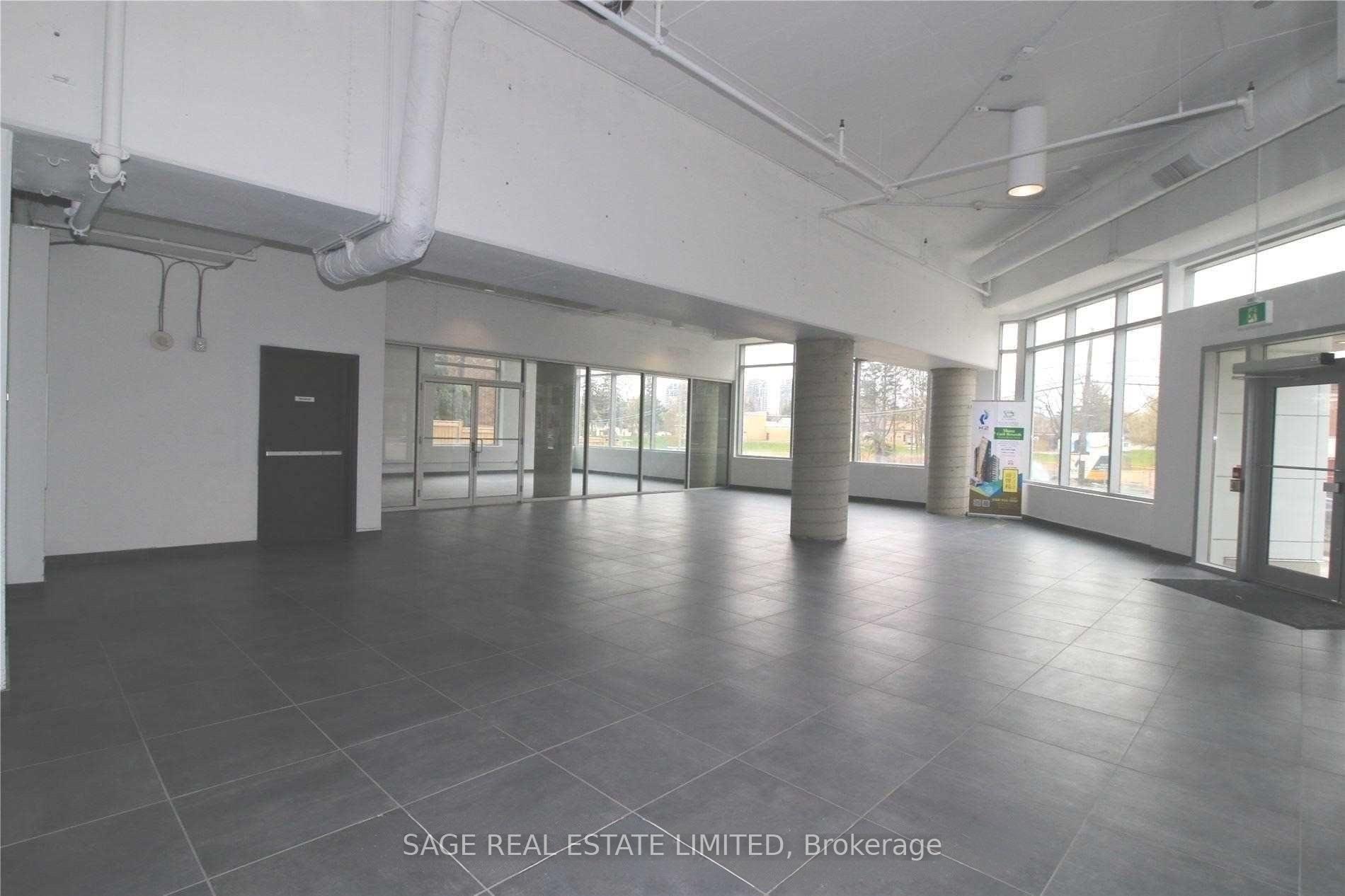 Photo 15 of Unit 2002, 158 King Street N, Waterloo, Downtown Waterloo — HOMEH
