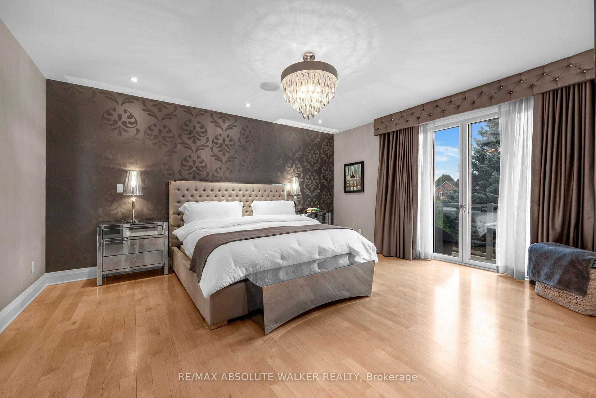 Photo 3 of 56 Aldridge Way, Ottawa, Craig Henry/Woodvale — HOMEH