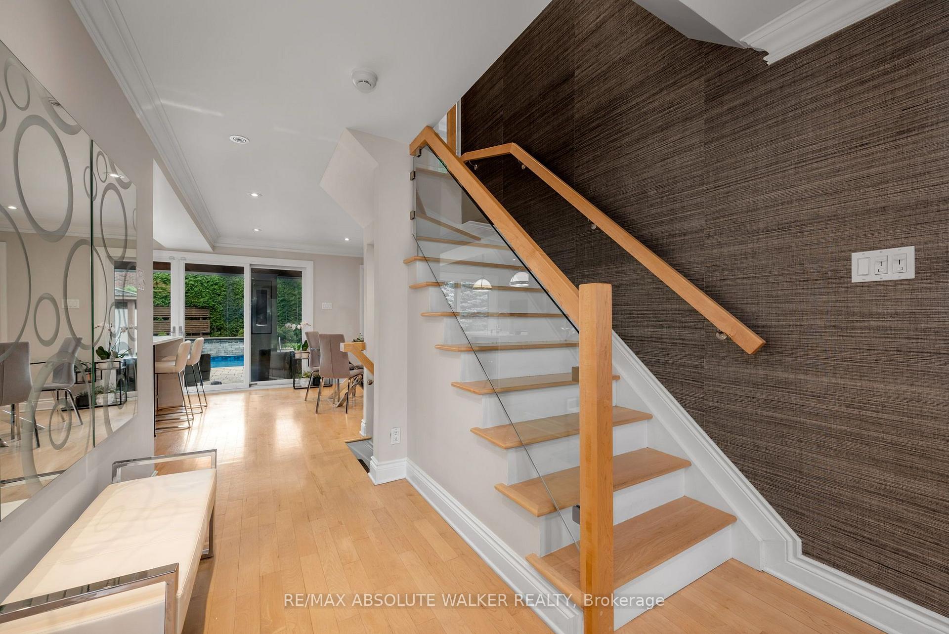 Photo 16 of 56 Aldridge Way, Ottawa, Craig Henry/Woodvale — HOMEH