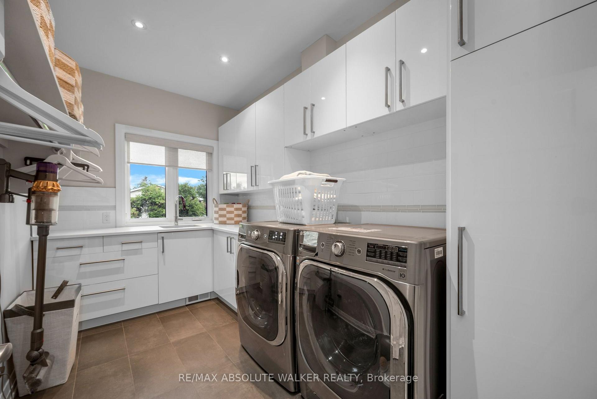 Photo 26 of 56 Aldridge Way, Ottawa, Craig Henry/Woodvale — HOMEH
