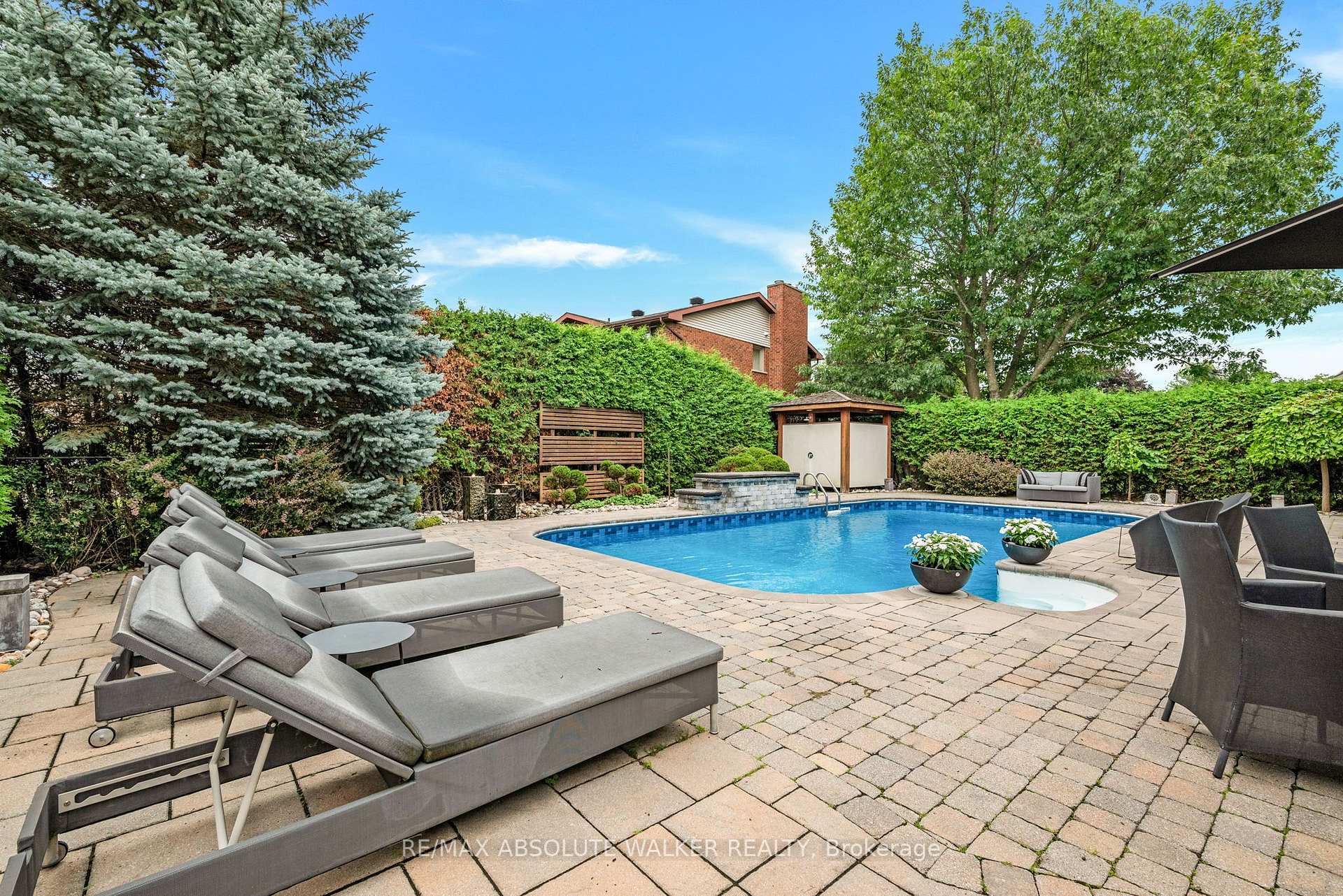 Photo 34 of 56 Aldridge Way, Ottawa, Craig Henry/Woodvale — HOMEH