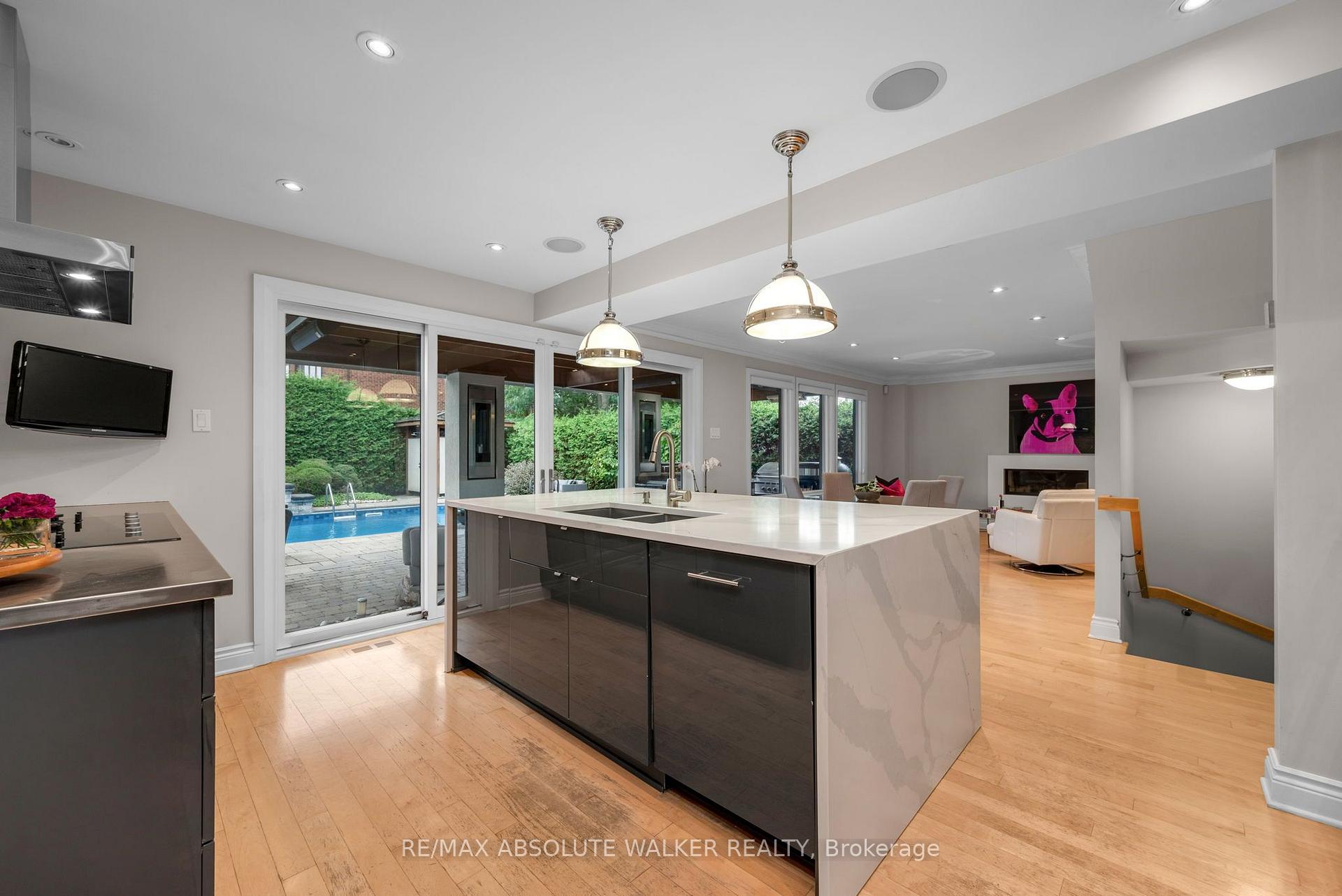Photo 43 of 56 Aldridge Way, Ottawa, Craig Henry/Woodvale — HOMEH