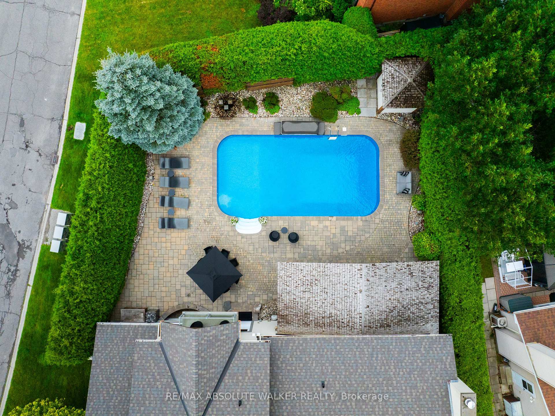 Photo 48 of 56 Aldridge Way, Ottawa, Craig Henry/Woodvale — HOMEH