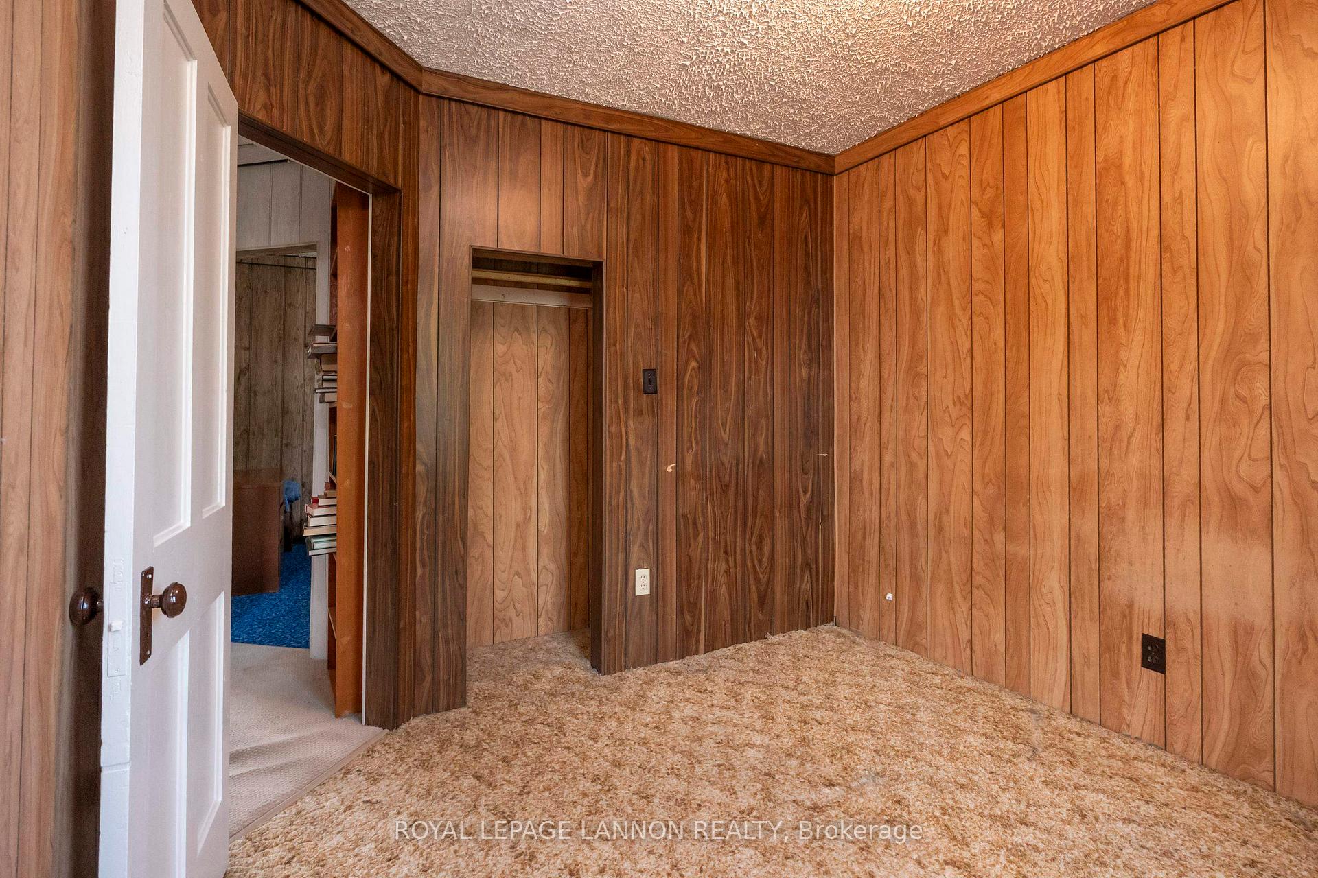 Photo 14 of 216 Francis Street W, Thunder Bay, Westfort — HOMEH