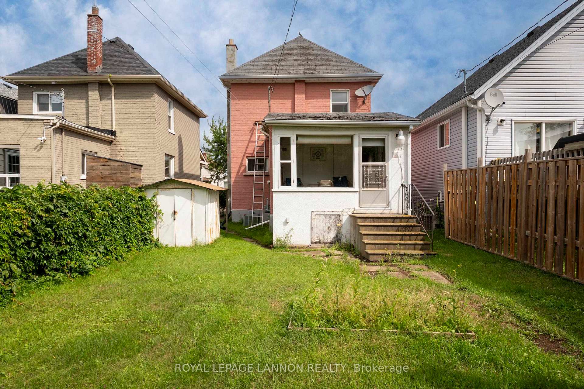 Photo 37 of 216 Francis Street W, Thunder Bay, Westfort — HOMEH