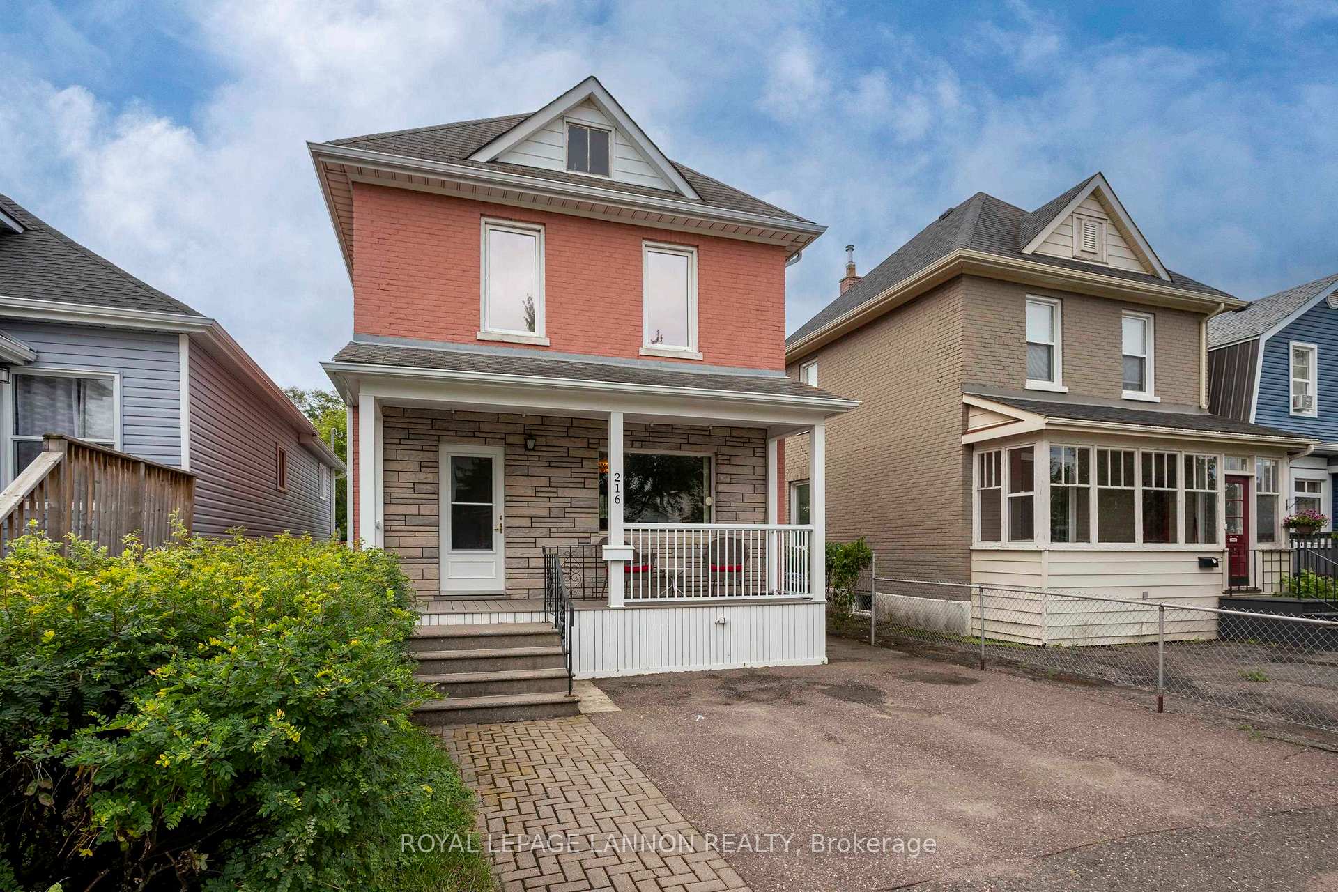Photo 43 of 216 Francis Street W, Thunder Bay, Westfort — HOMEH