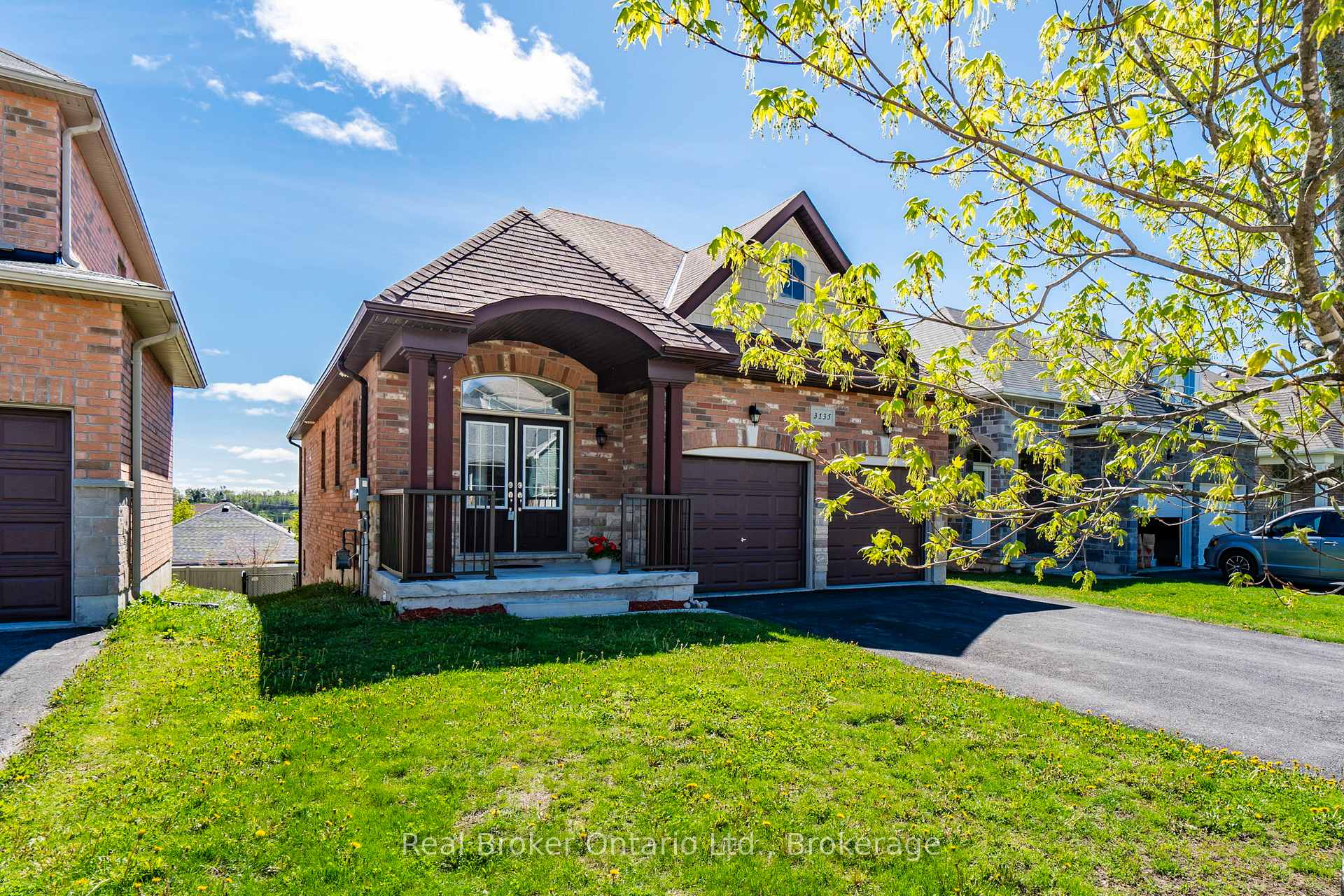 Photo 1 of 3135 Emperor Drive, Orillia — HOMEH