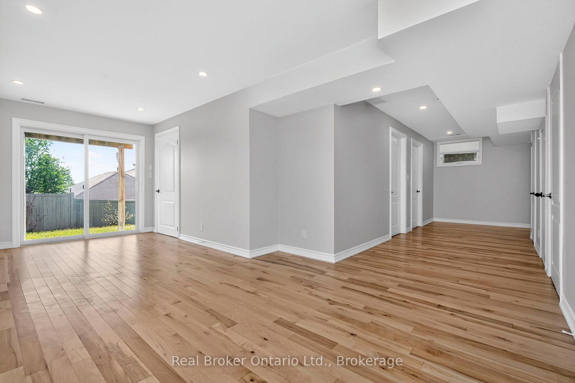 Photo 33 of 3135 Emperor Drive, Orillia — HOMEH