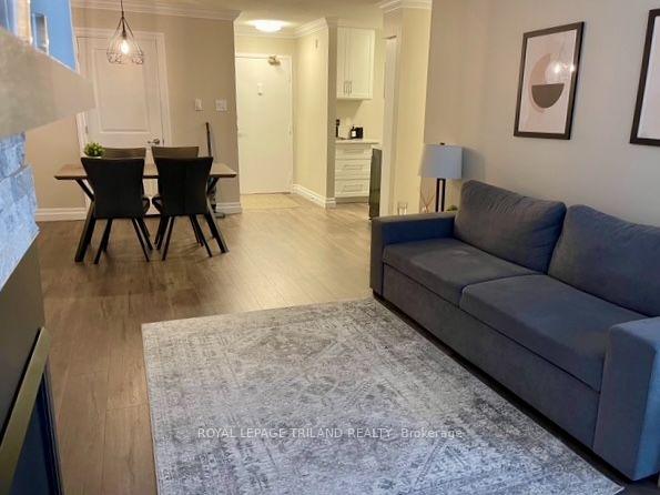 Photo 4 of Unit 307, 1 Jacksway Crescent, London, North G — HOMEH