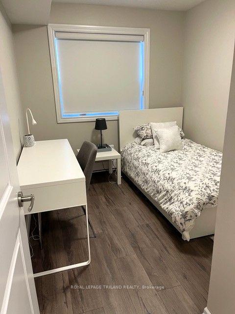 Photo 10 of Unit 307, 1 Jacksway Crescent, London, North G — HOMEH